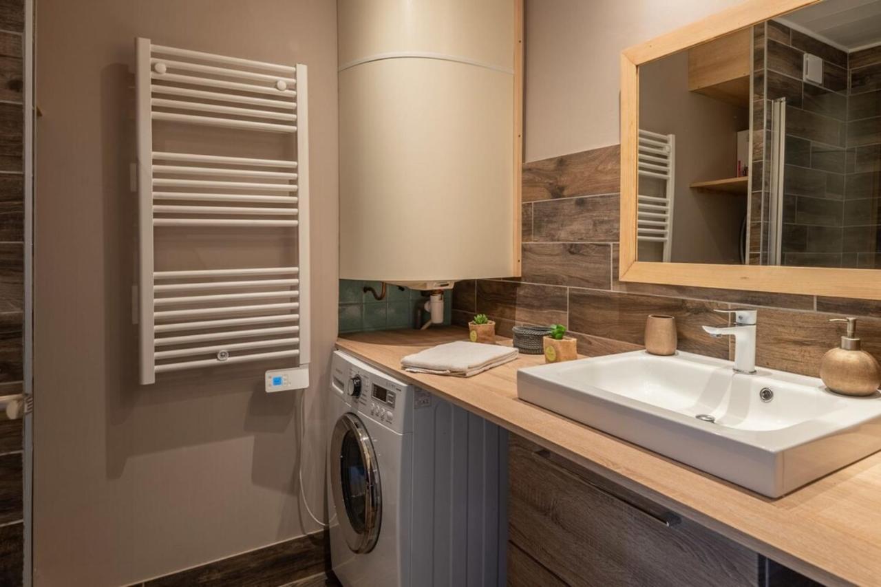 Petit Port Furnished Flat Annecy Exterior foto